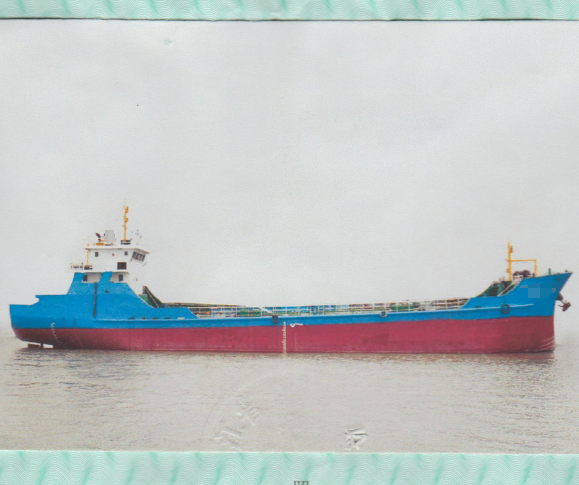2007年-1000吨-供水船