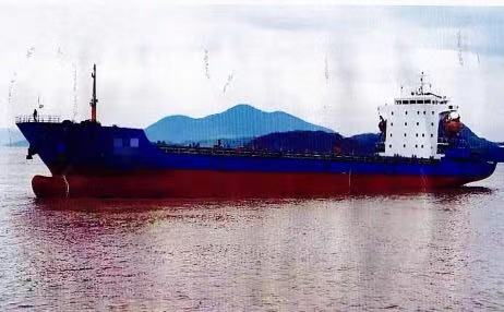2011年-8000吨-多用途船-单机
