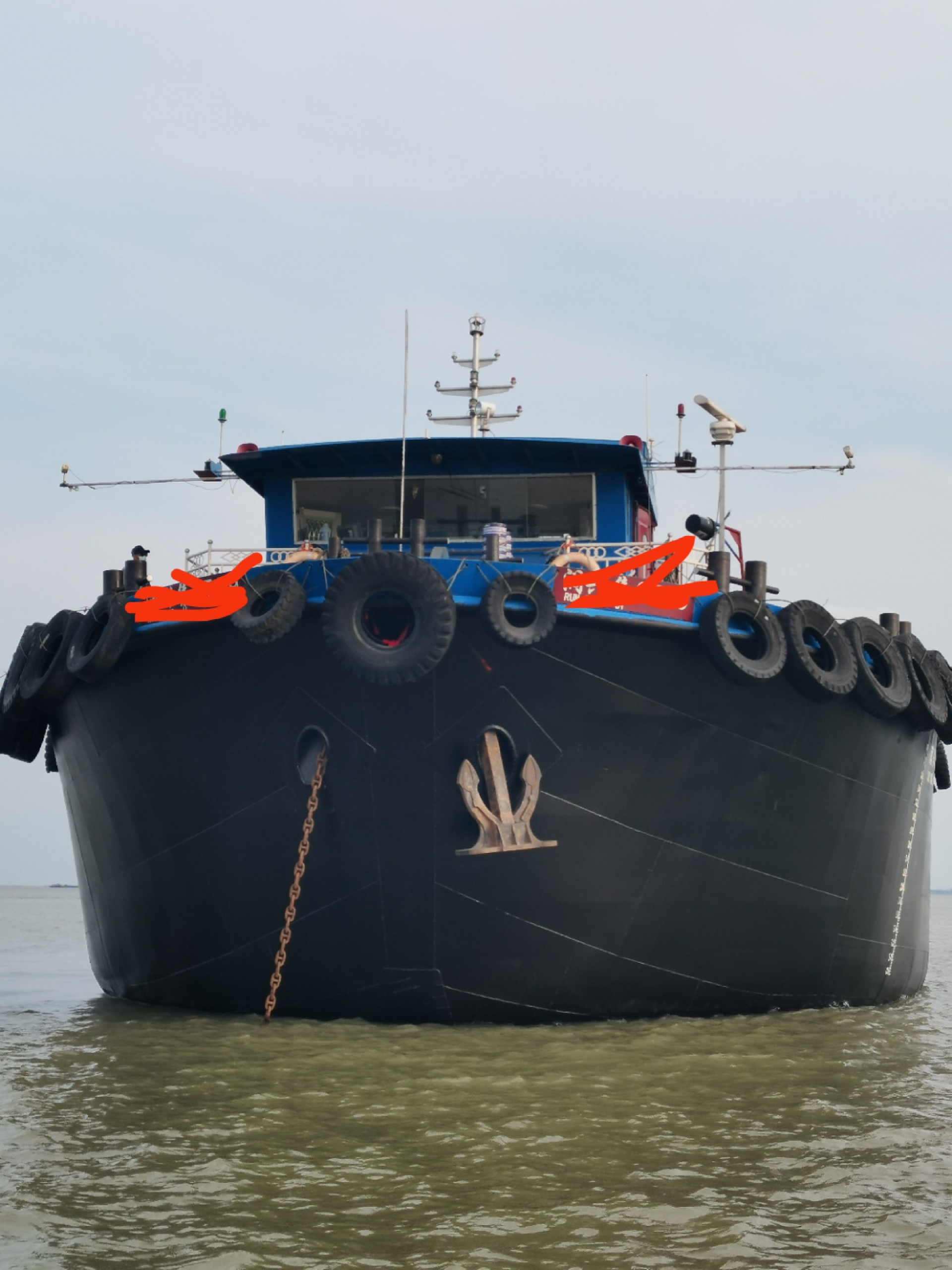 2020年-2304吨-多用途-128TEU