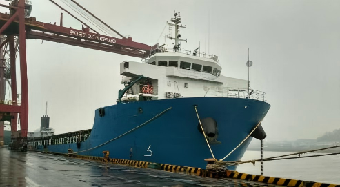 2016-8900吨  集装箱船-616teu