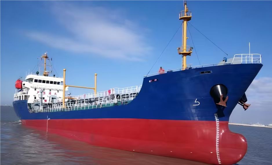 2013-2500吨-油船