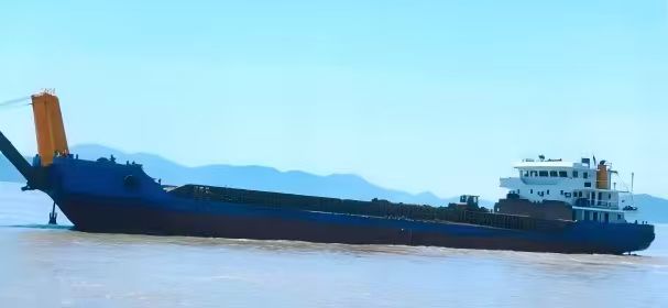 2014-2300吨-甲板船