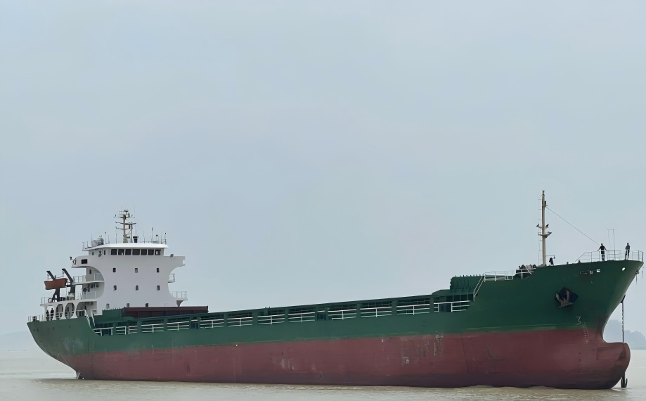 2005-3600吨- 散货船