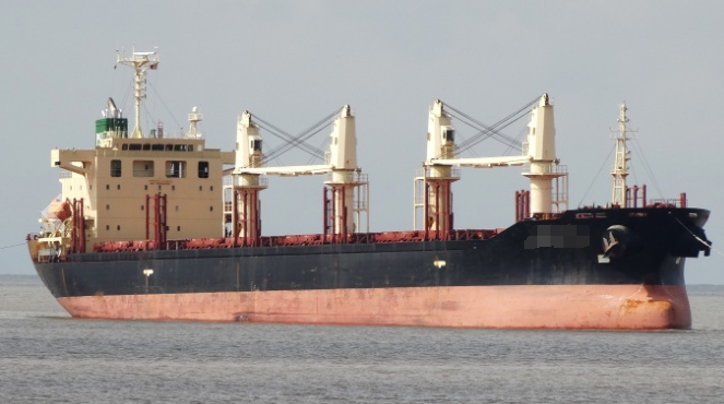 2005-34000吨- 带吊散货船