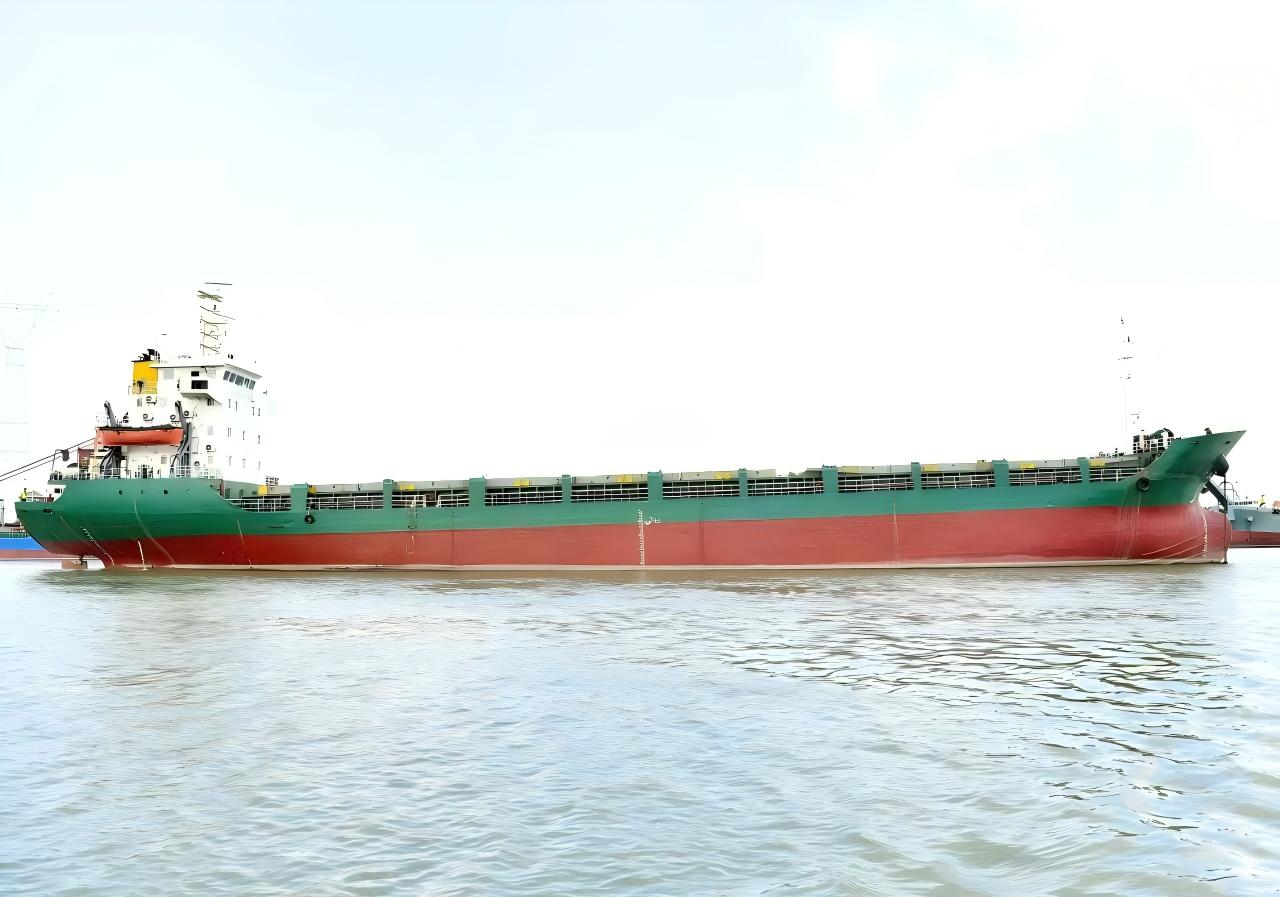 2006-4800吨- 散货船