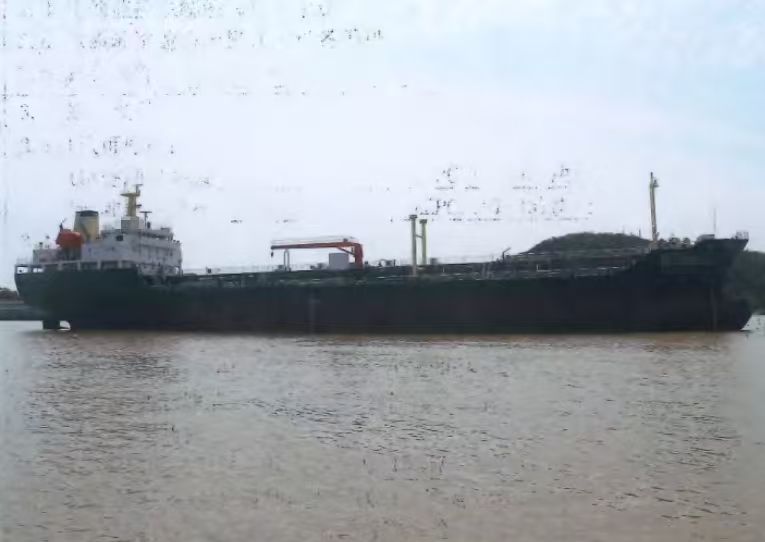 2008-6400吨-油船